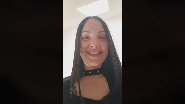 FoxySpanks  18-08-2022